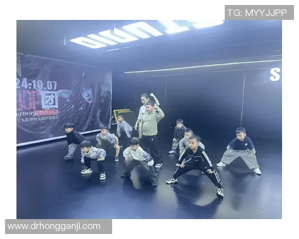 街舞文化的碰撞与融合上海街舞队包夹现象的深度解析与探讨